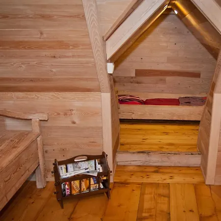 Przytulisko Pod Strzecha Lantgård